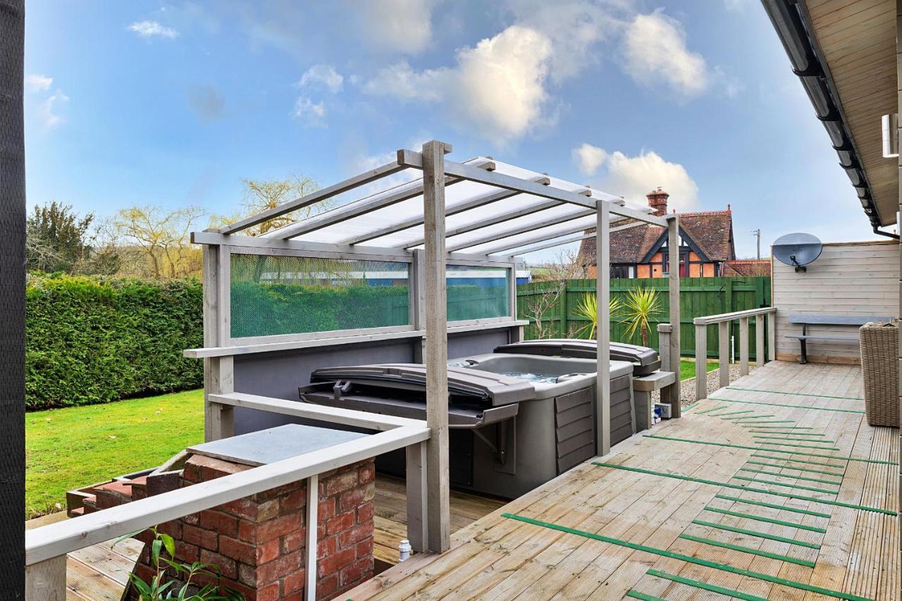 Finest Retreats - Garden Lodge Craven Arms Esterno foto